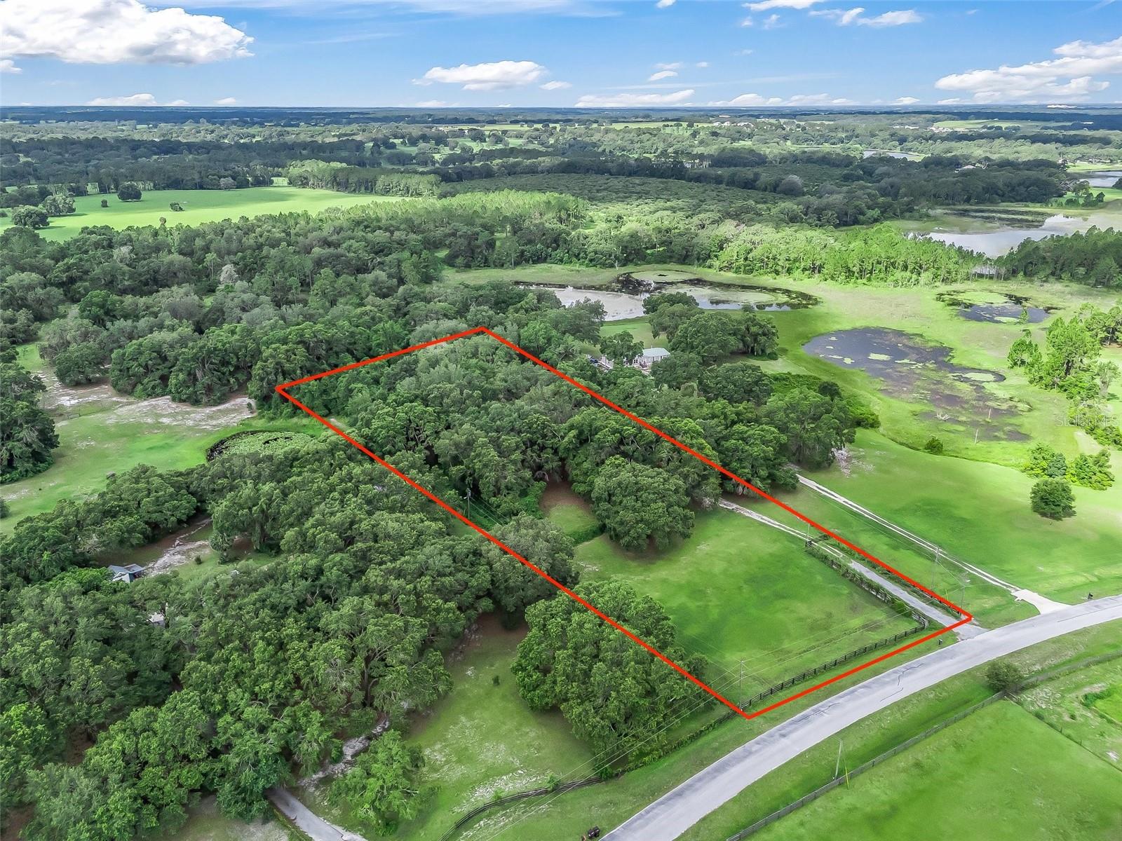 COUNTRYSIDE LAKES - Residential