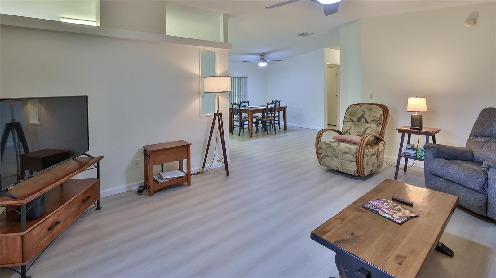 308 OYSTER REEF COURT