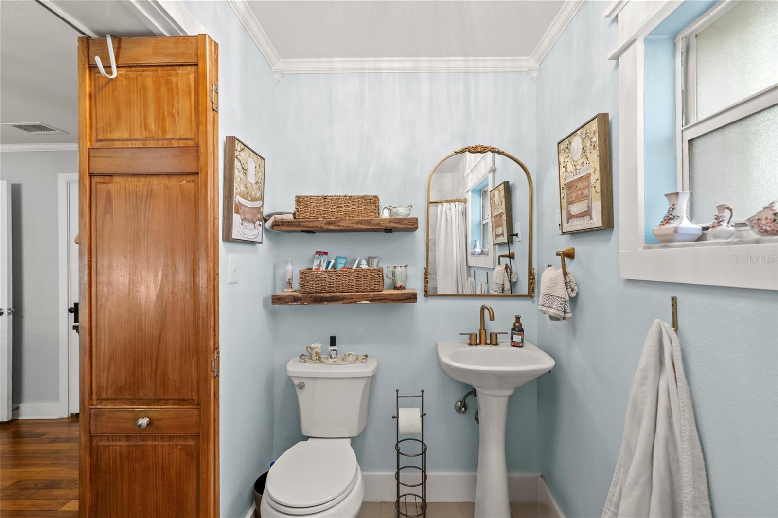 BON AIR - Residential