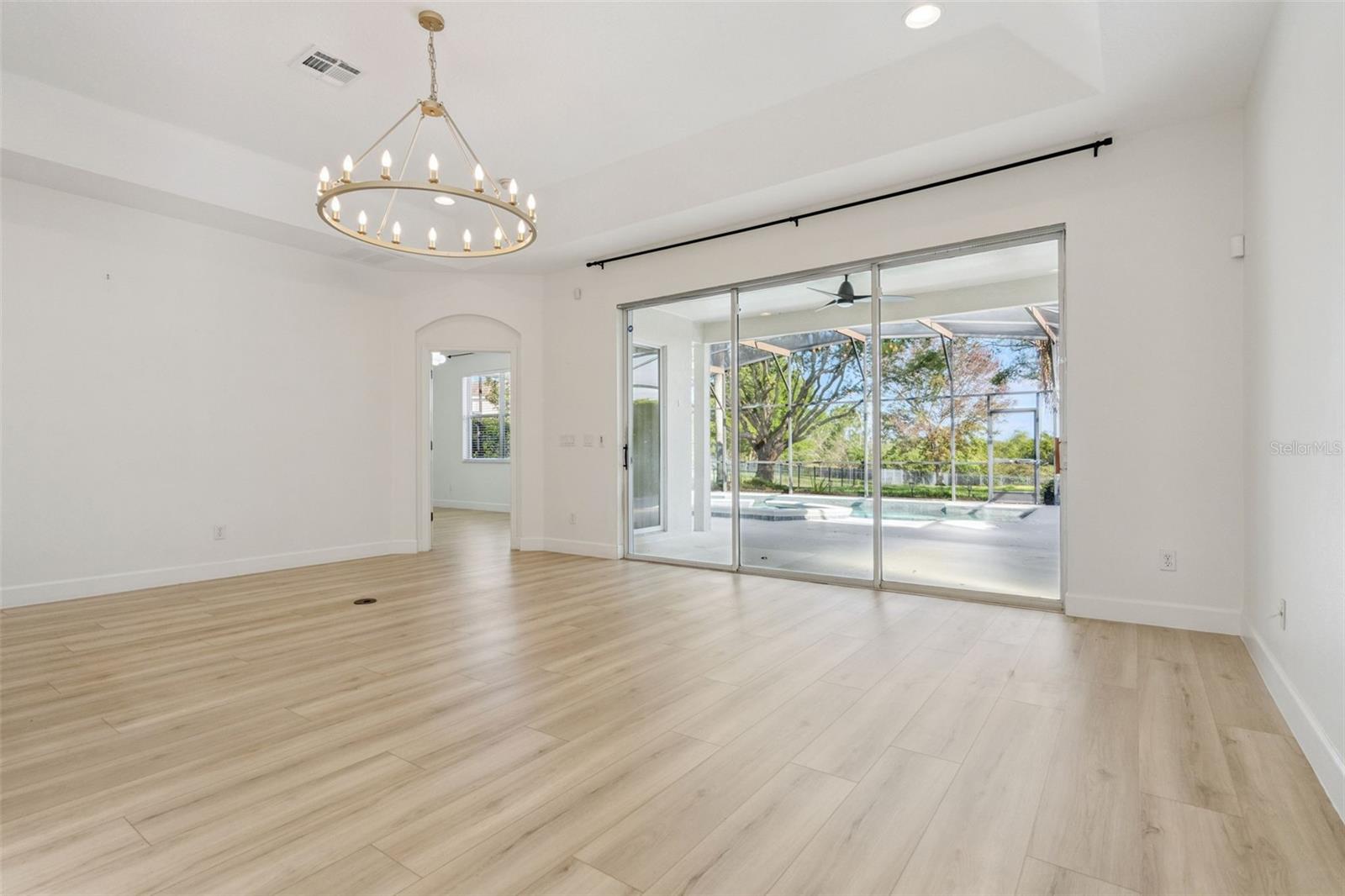 SUMMERPORT - Residential