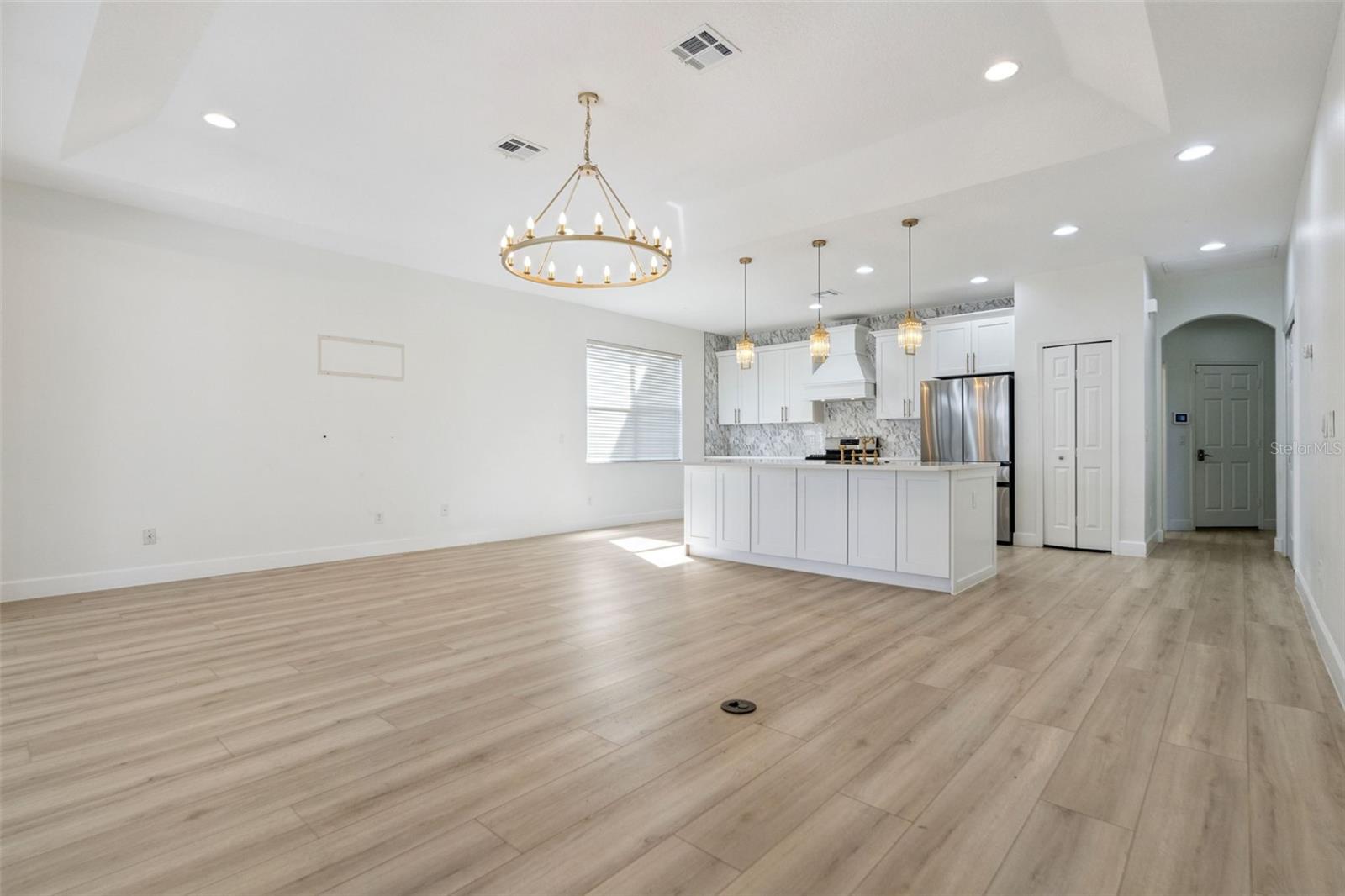 SUMMERPORT - Residential