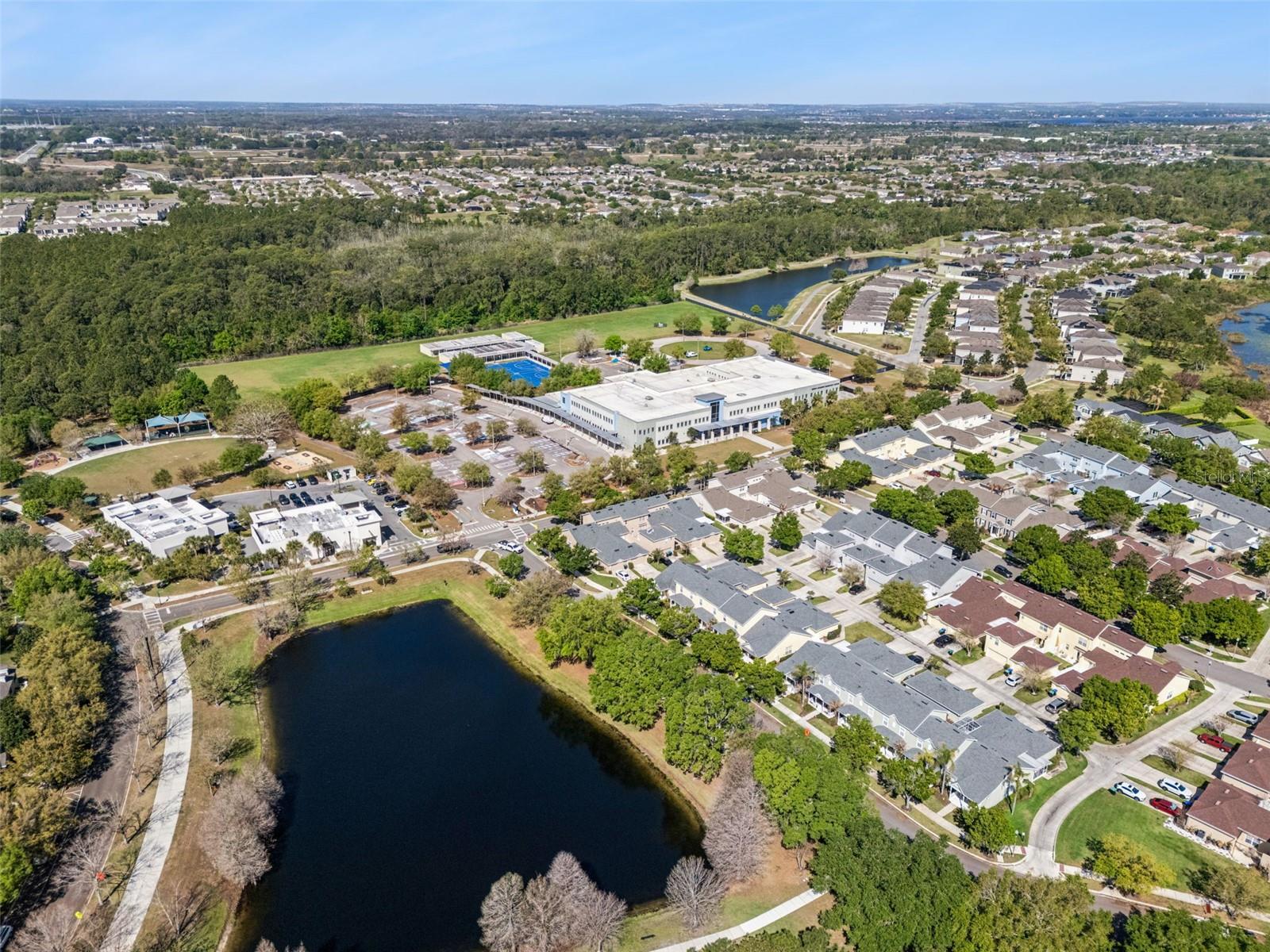 SUMMERPORT - Residential