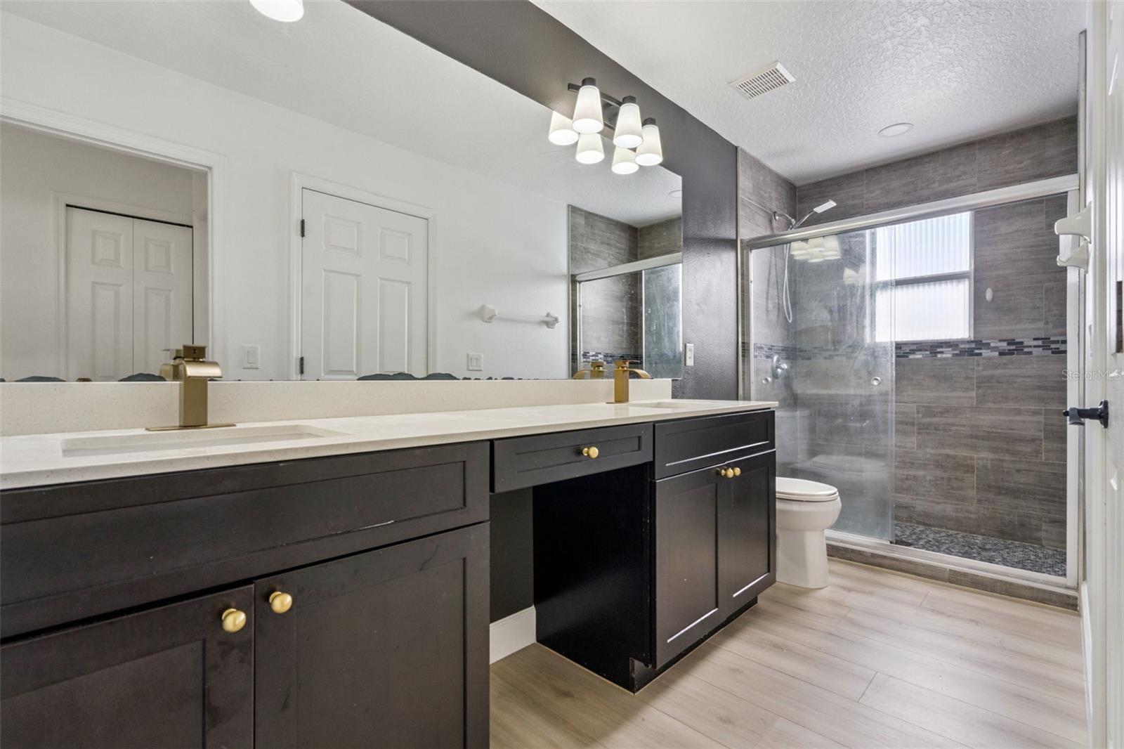 SUMMERPORT - Residential