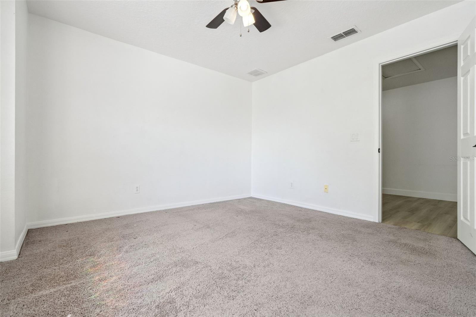 SUMMERPORT - Residential