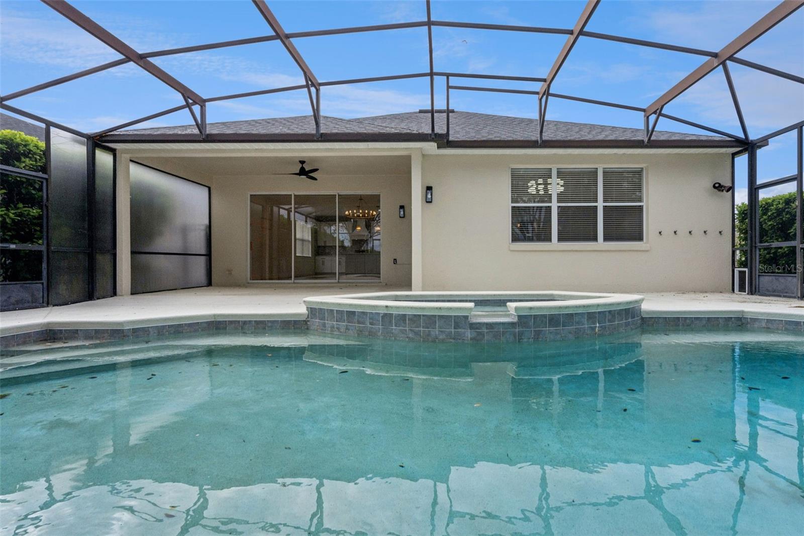 SUMMERPORT - Residential