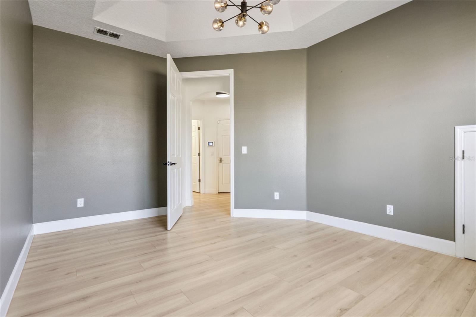 SUMMERPORT - Residential