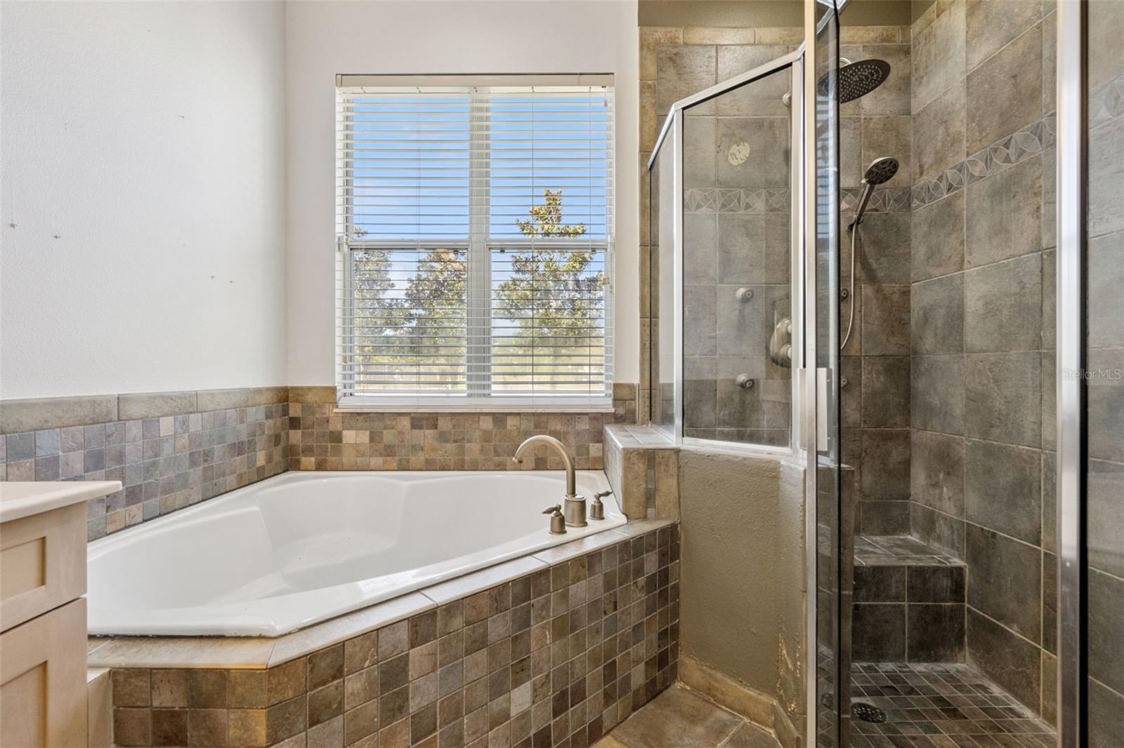 SUMMERPORT - Residential