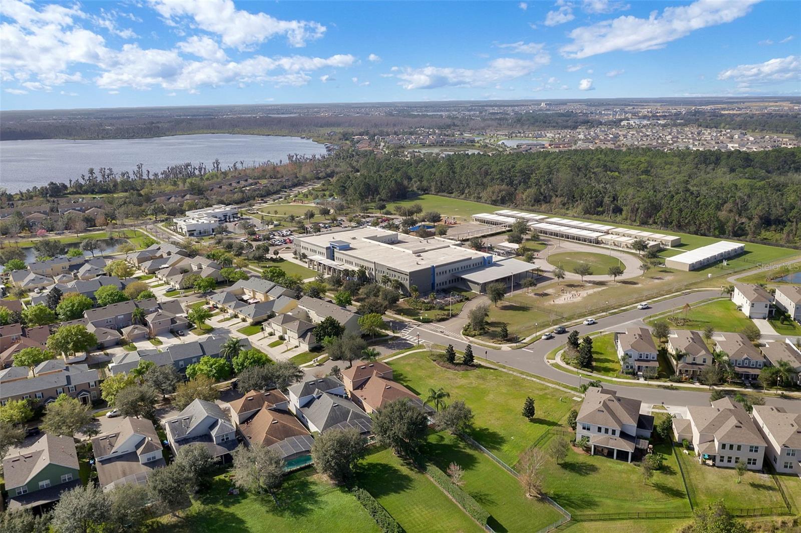 SUMMERPORT - Residential