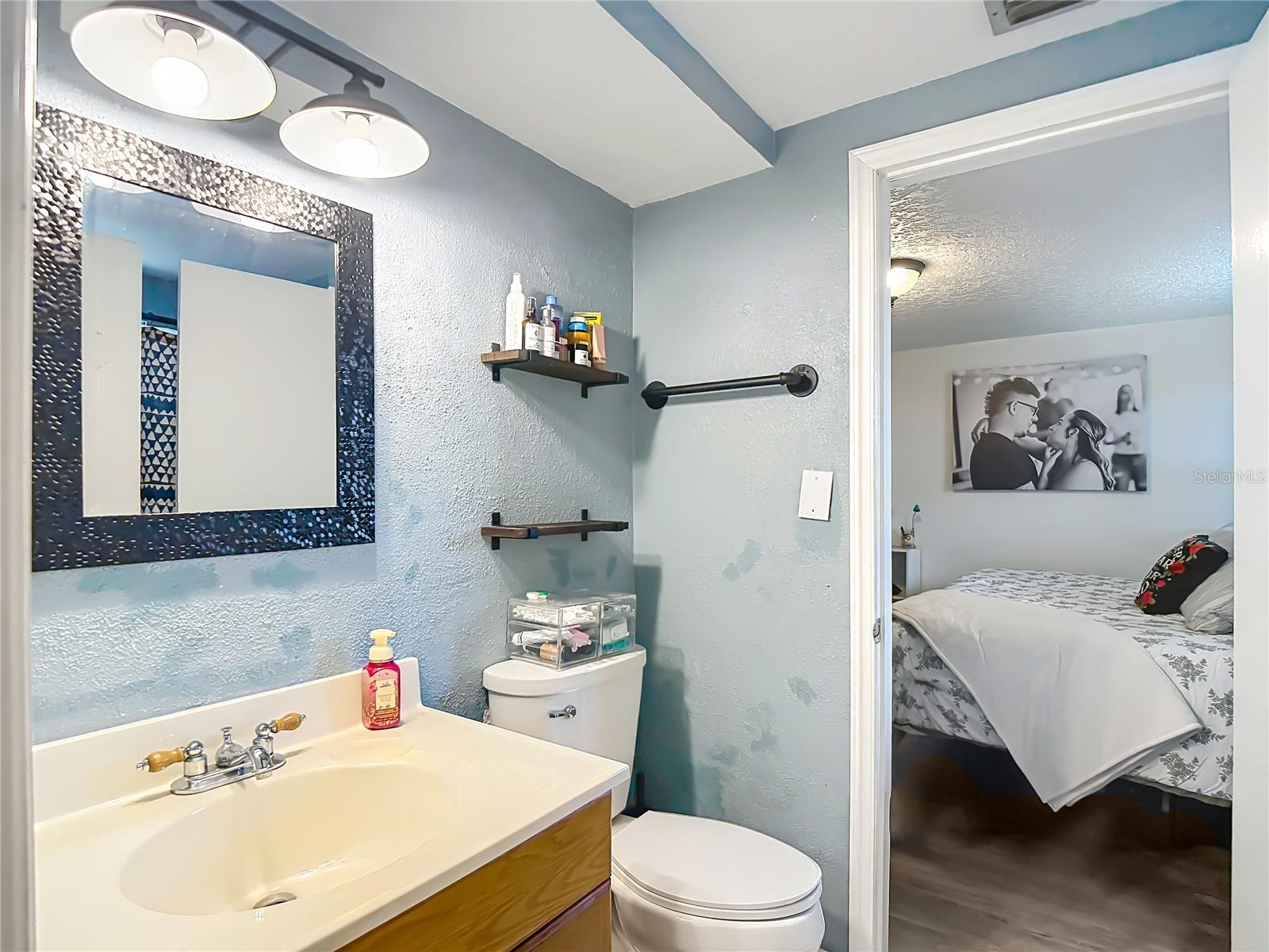 EMBASSY HILLS - Residential