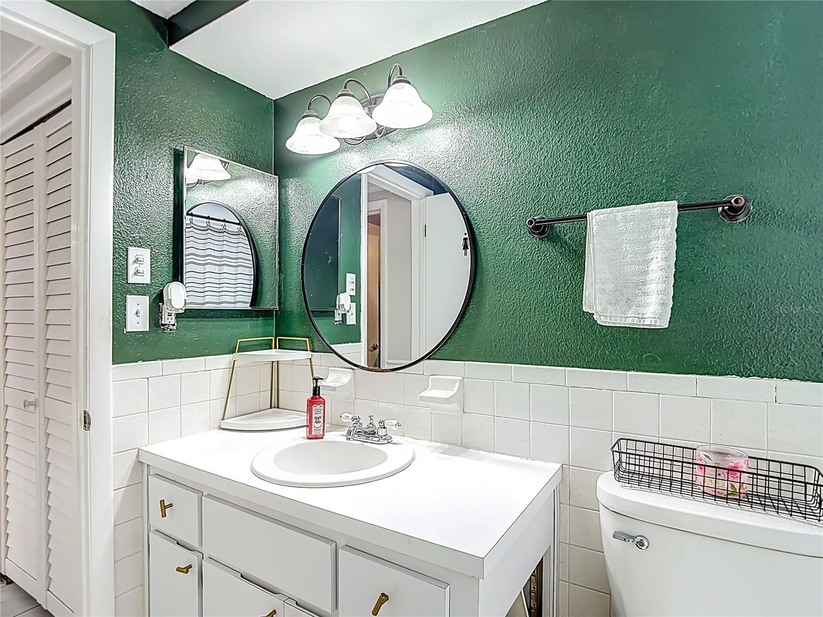 EMBASSY HILLS - Residential