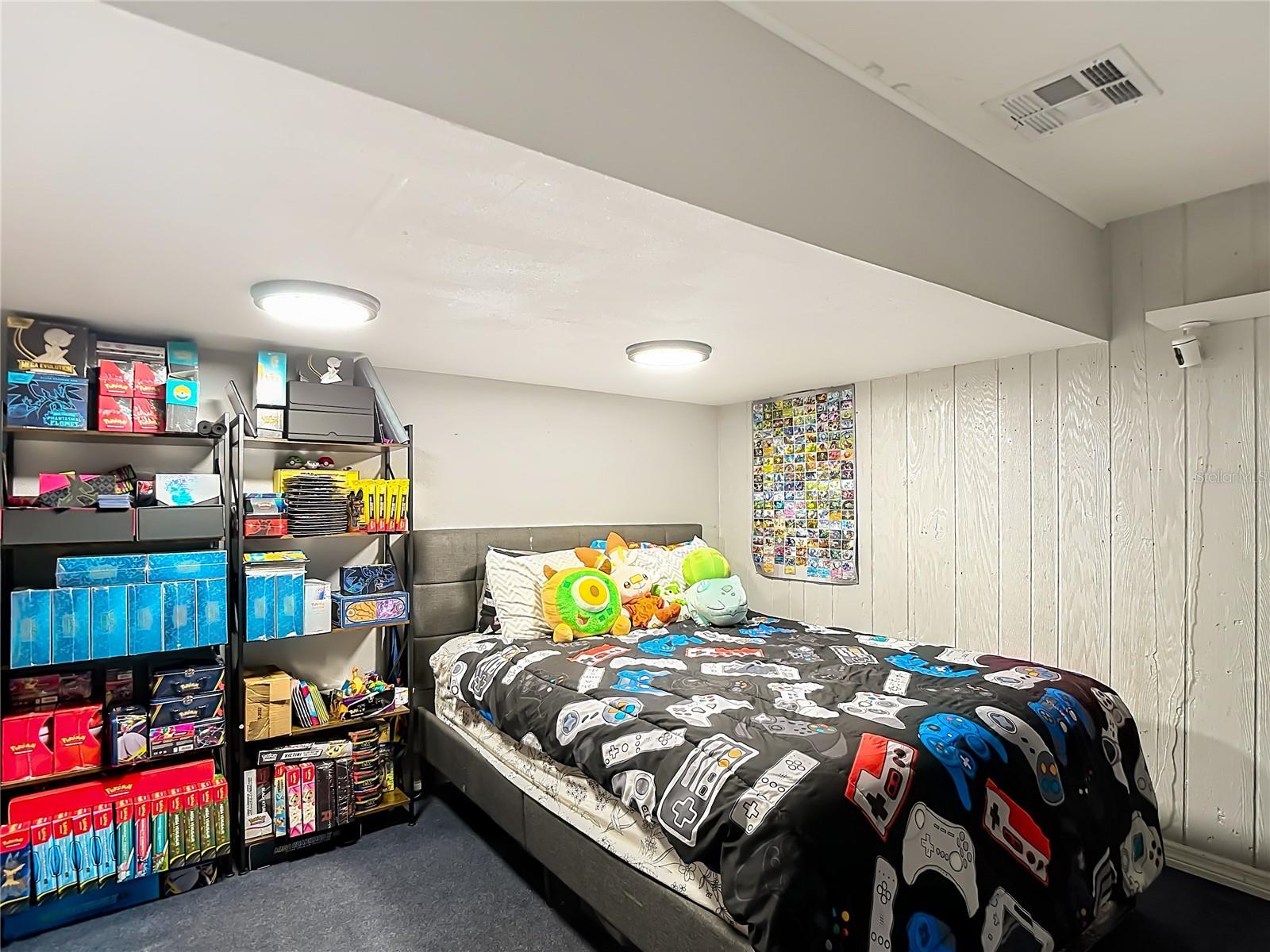 EMBASSY HILLS - Residential