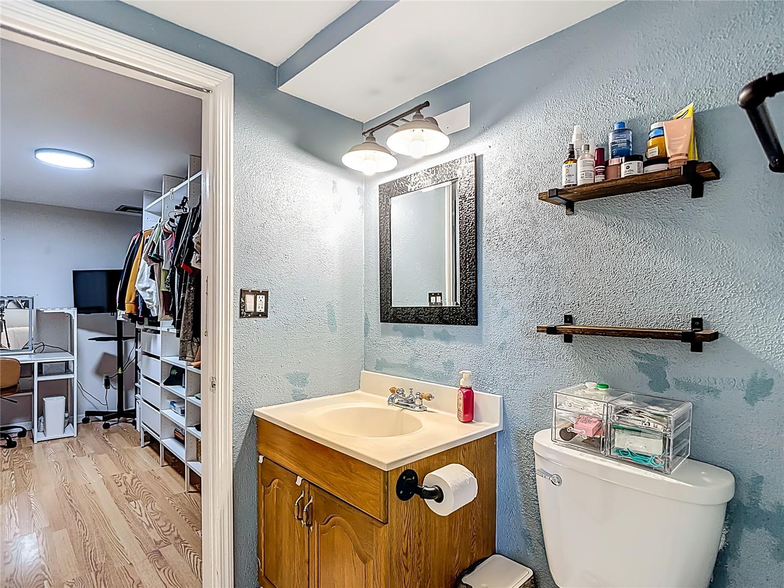 EMBASSY HILLS - Residential