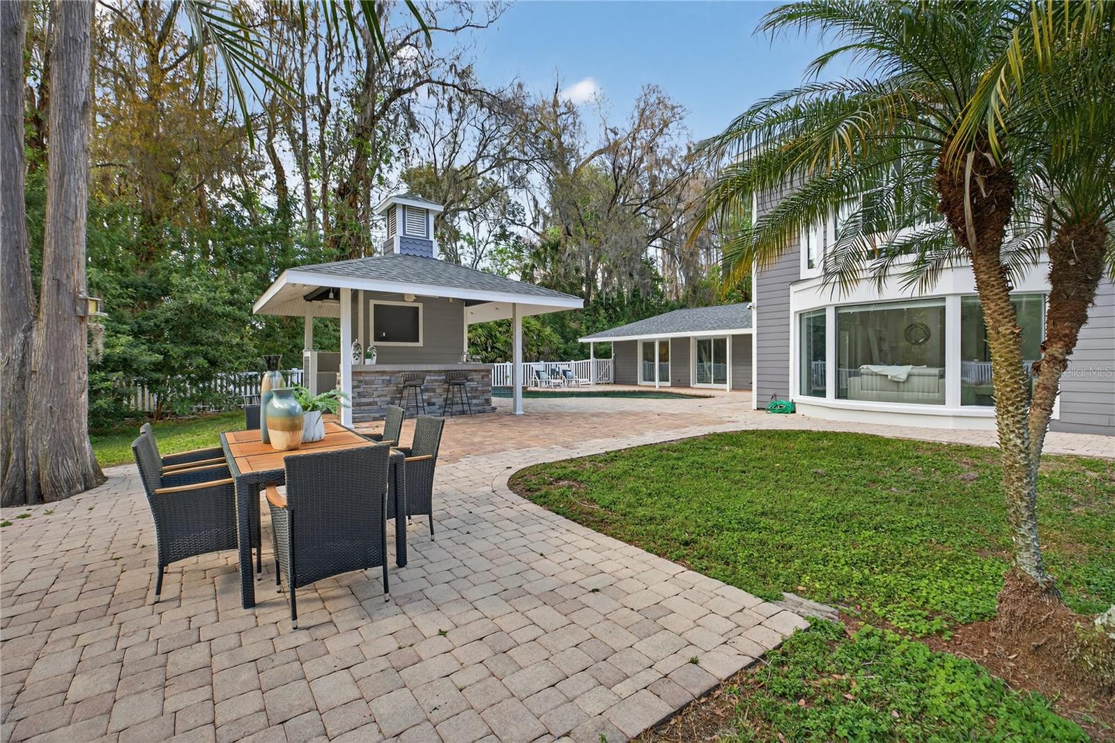 CRENSHAW LAKES - Residential