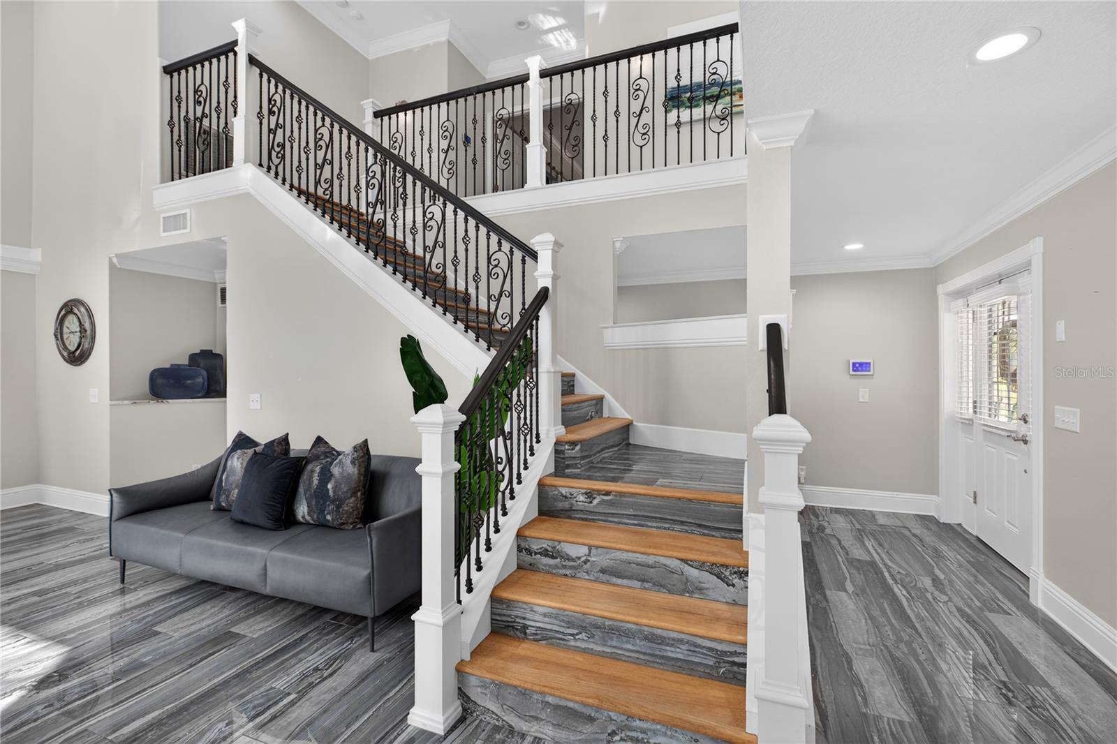 CRENSHAW LAKES - Residential