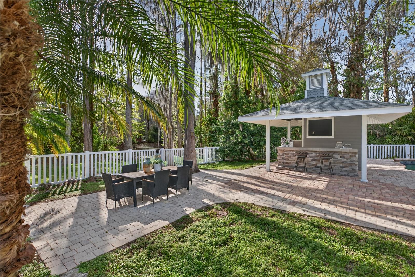 CRENSHAW LAKES - Residential