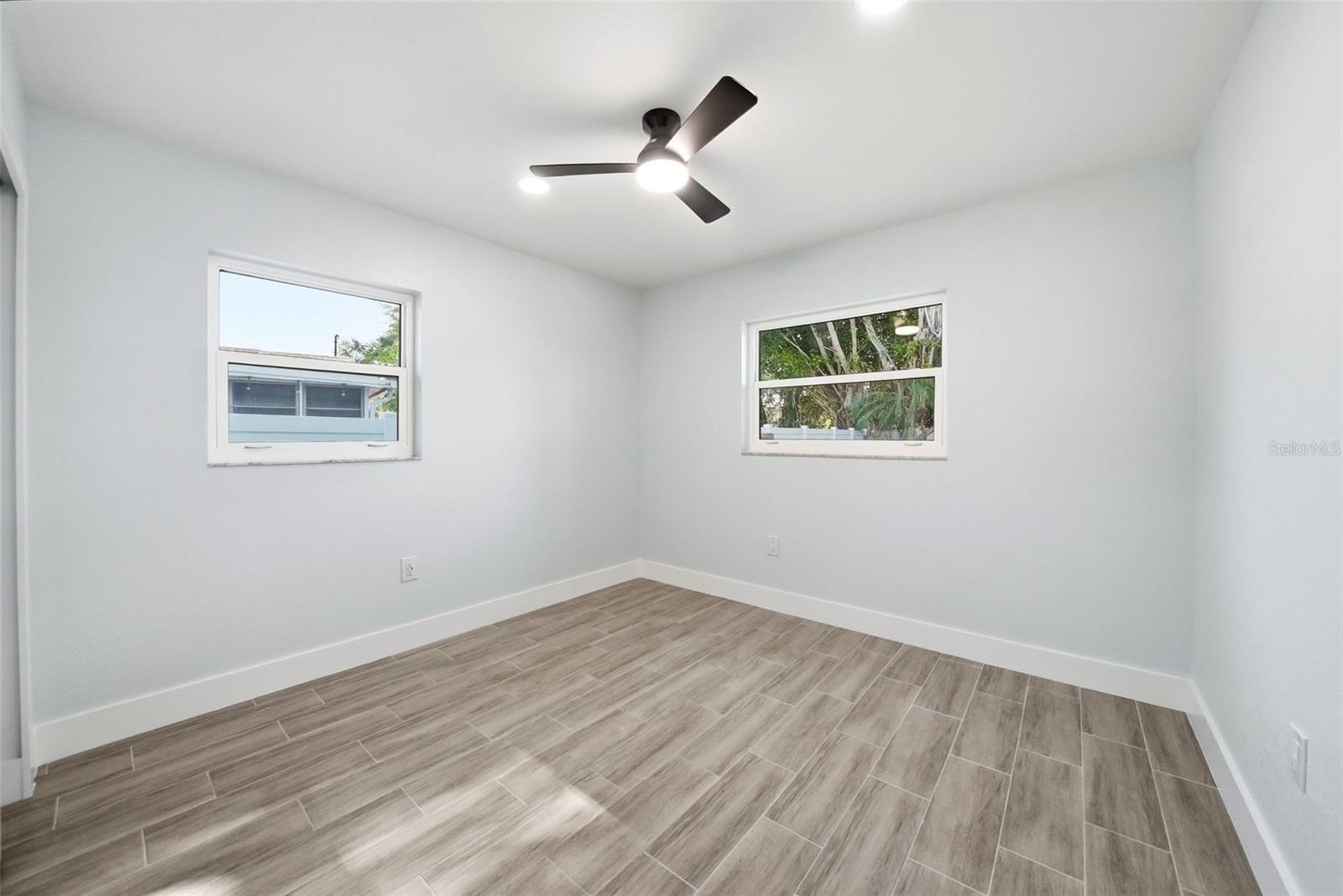 SHORE ACRES BAYOU GRANDE SEC SKYLINE PT REP BLK - Residential