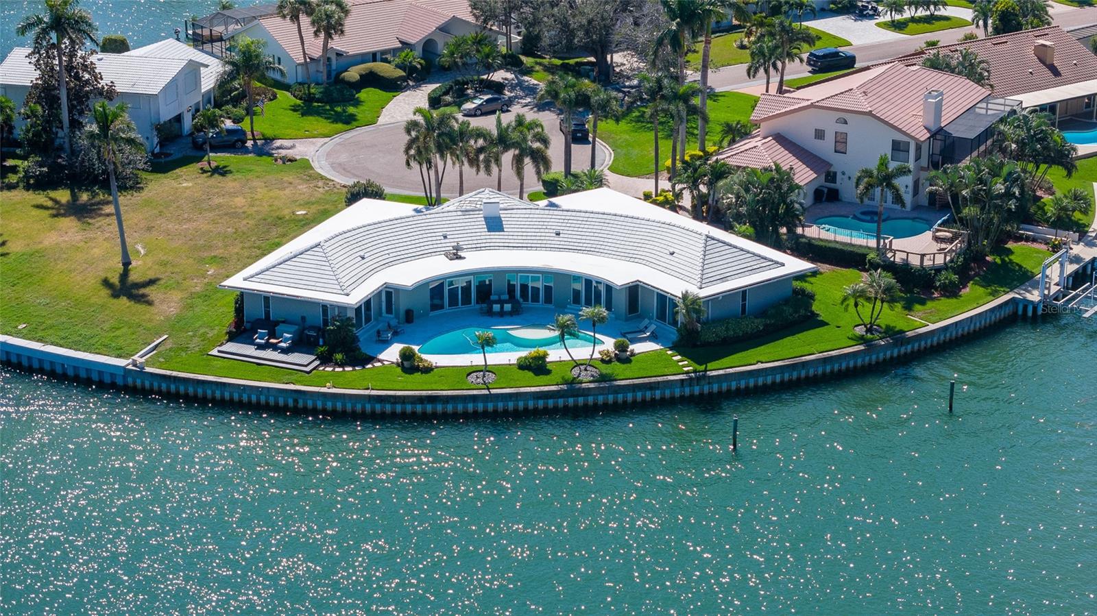BAYWAY ISLES - Residential