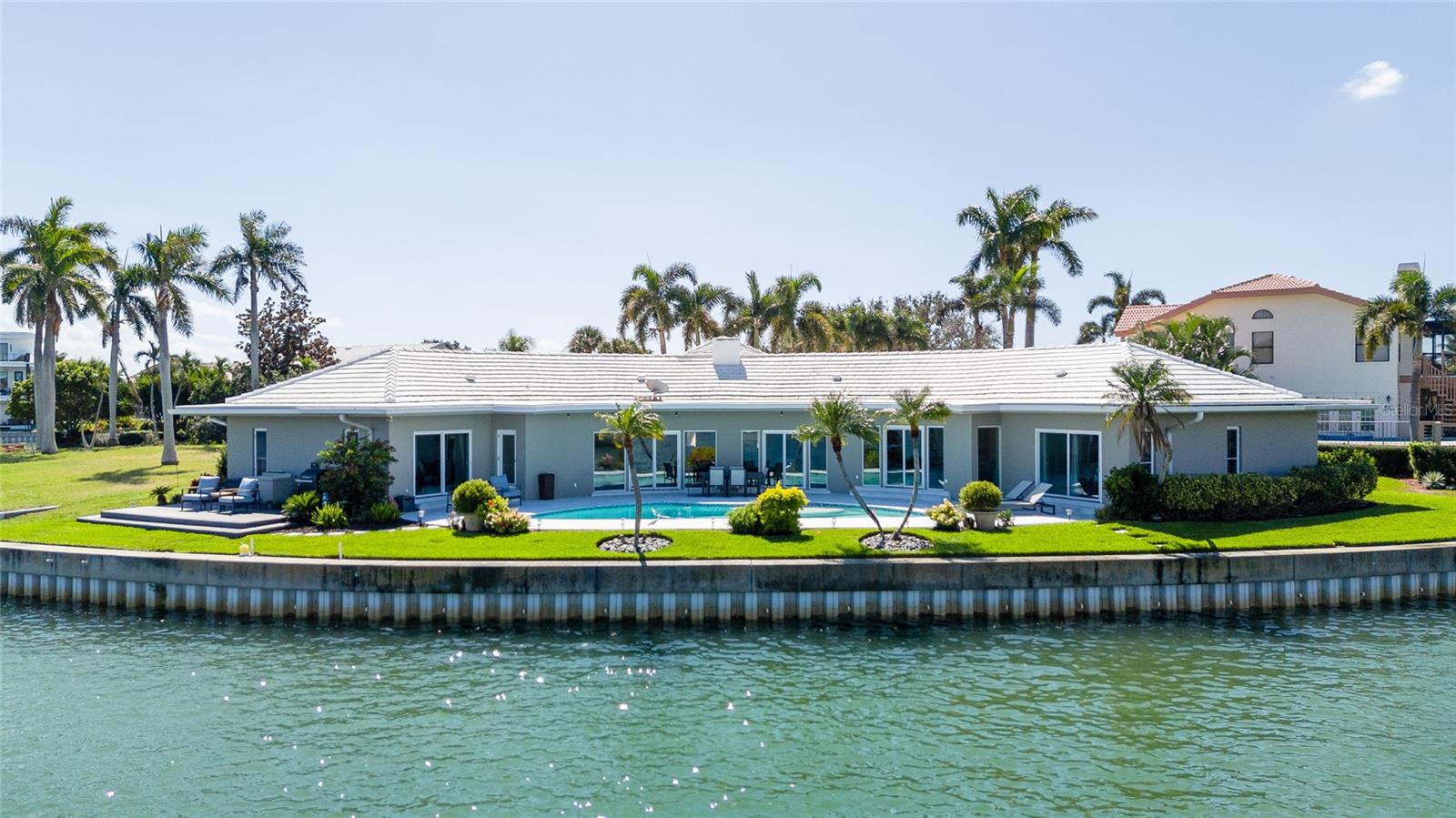 BAYWAY ISLES - Residential