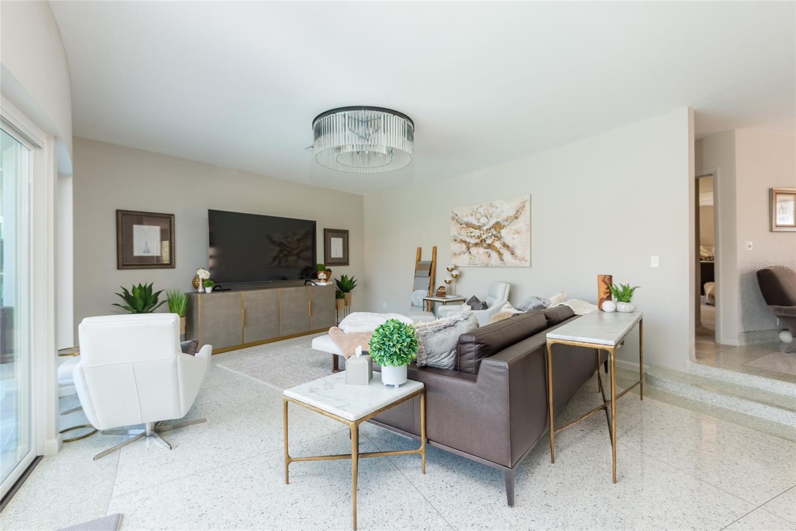 BAYWAY ISLES - Residential