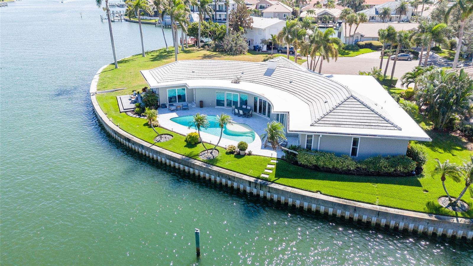 BAYWAY ISLES - Residential