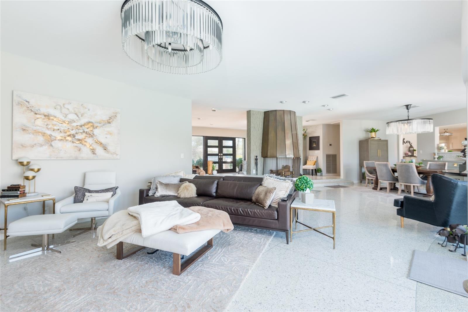 BAYWAY ISLES - Residential