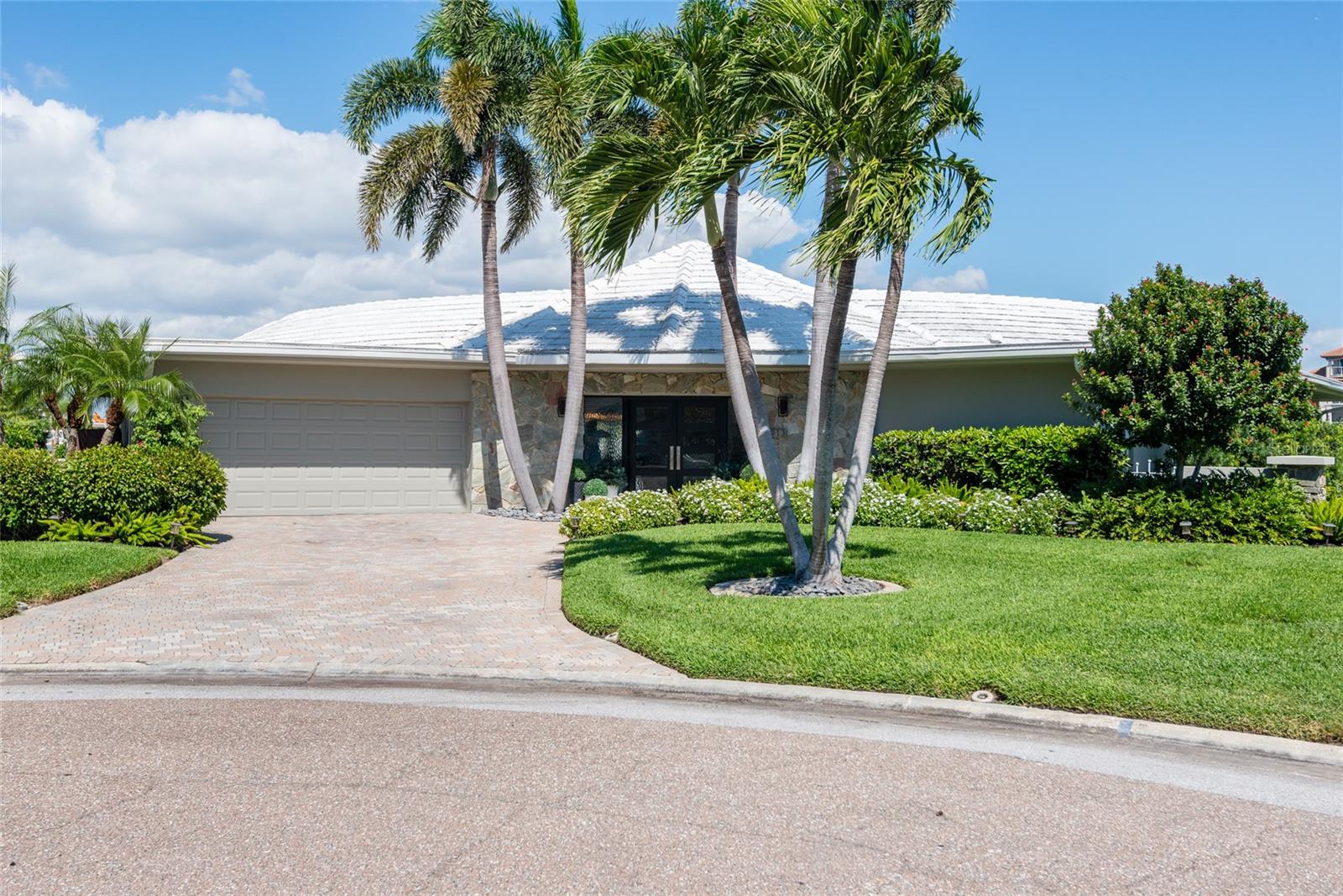 BAYWAY ISLES - Residential