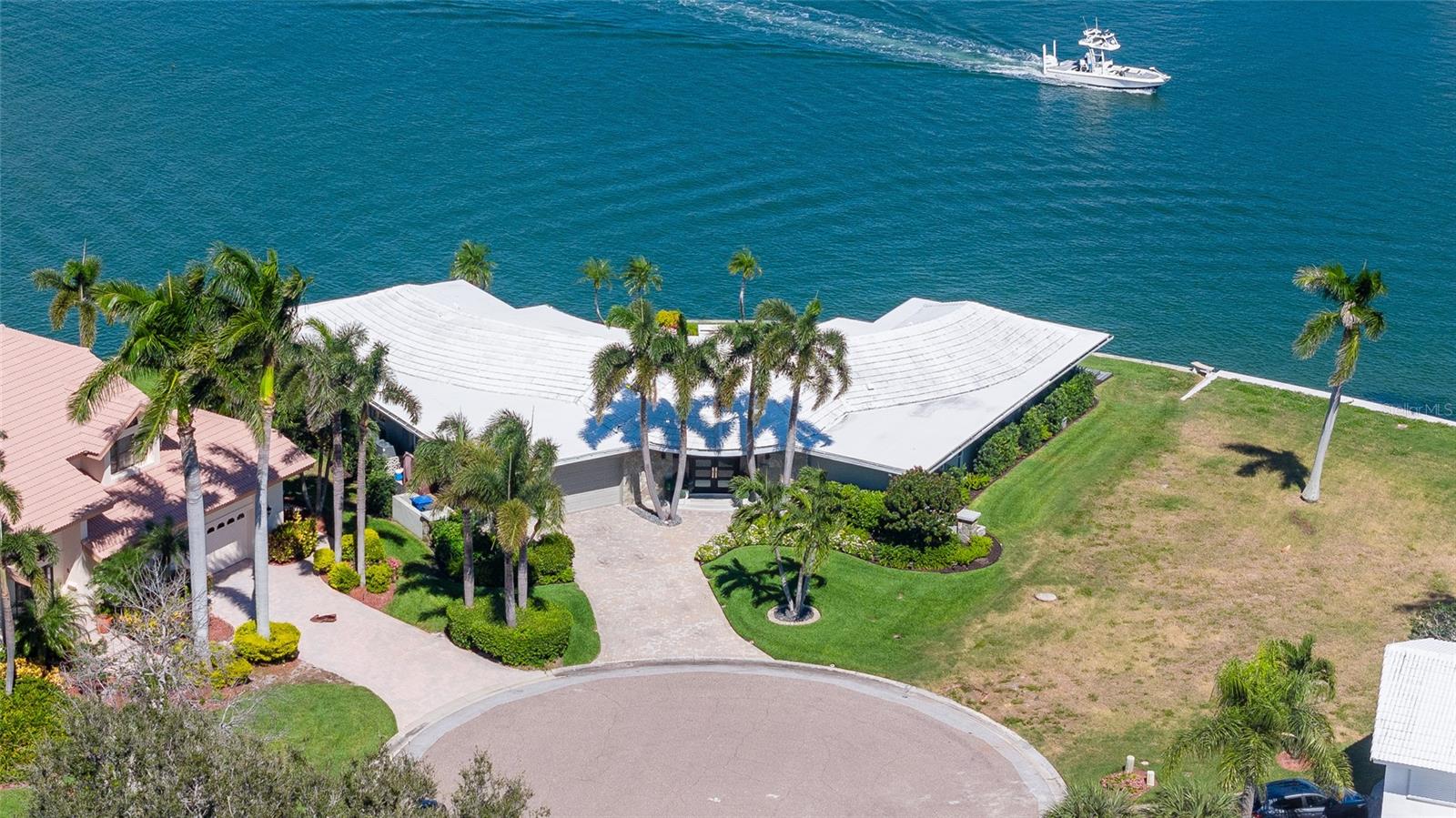 BAYWAY ISLES - Residential