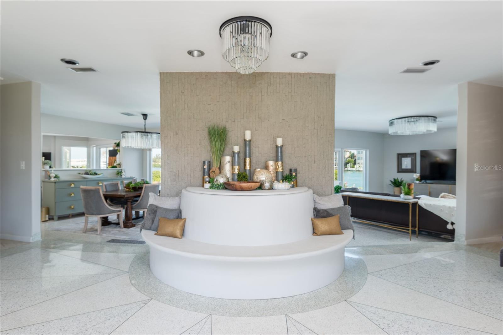 BAYWAY ISLES - Residential