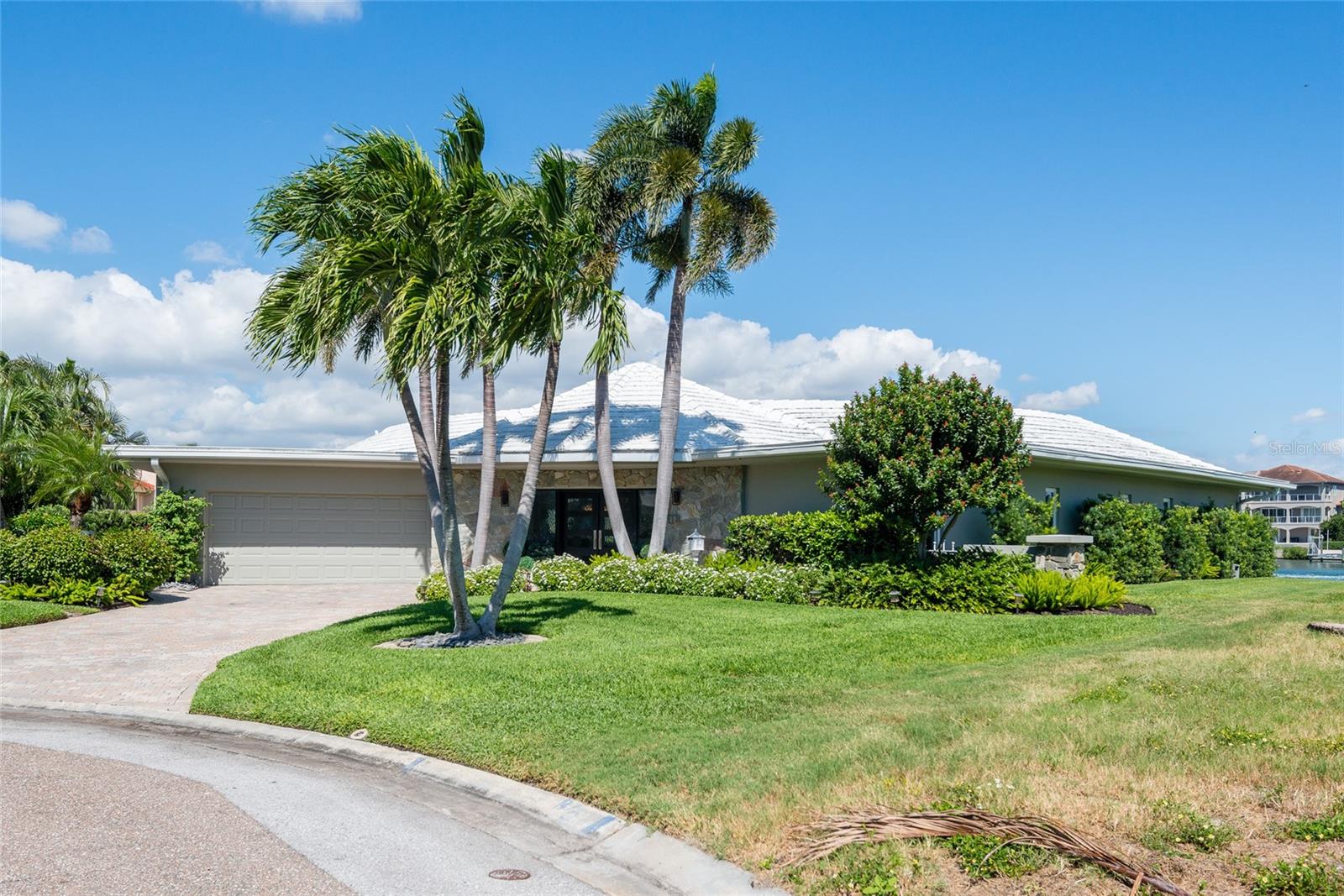 BAYWAY ISLES - Residential