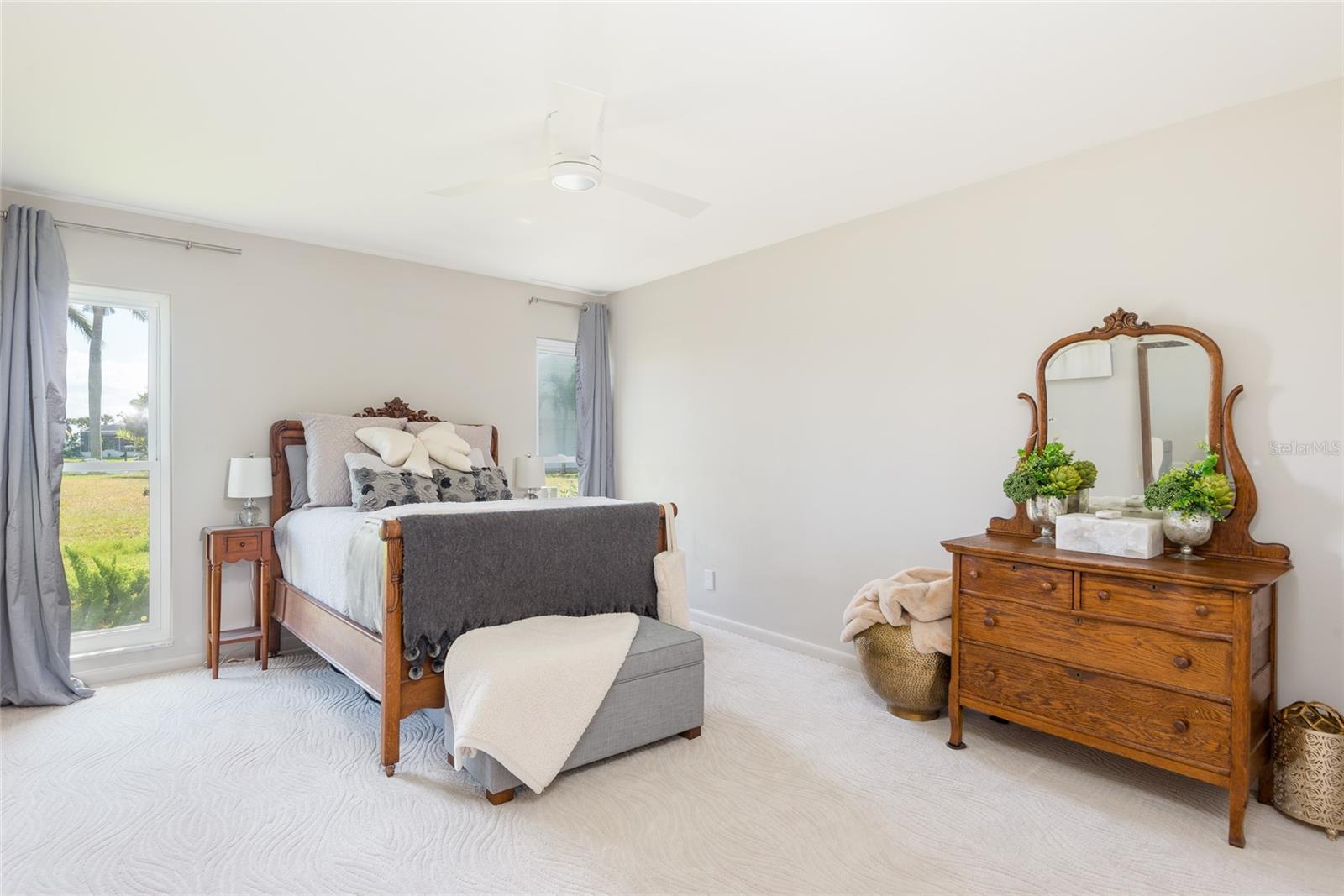 BAYWAY ISLES - Residential