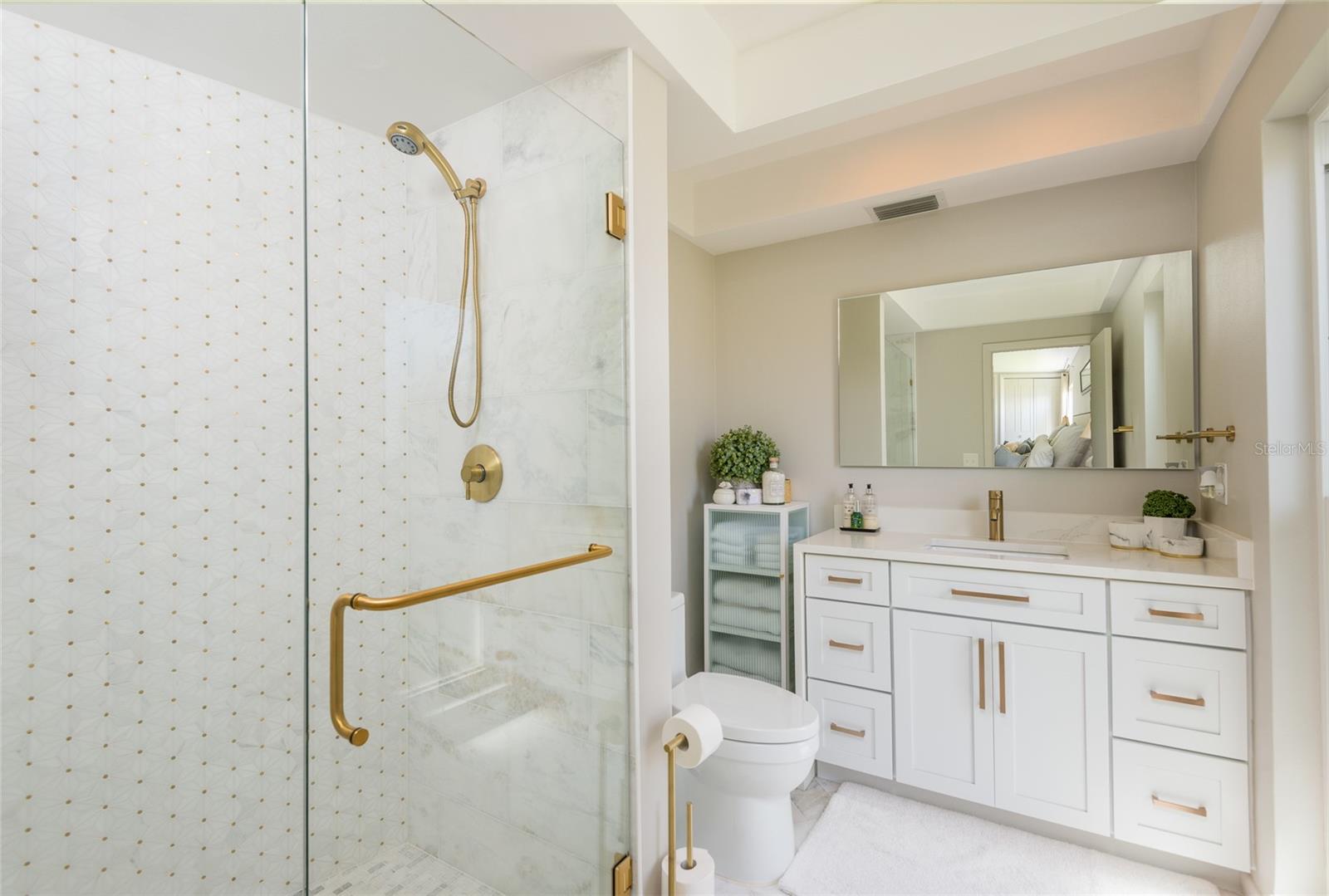 BAYWAY ISLES - Residential