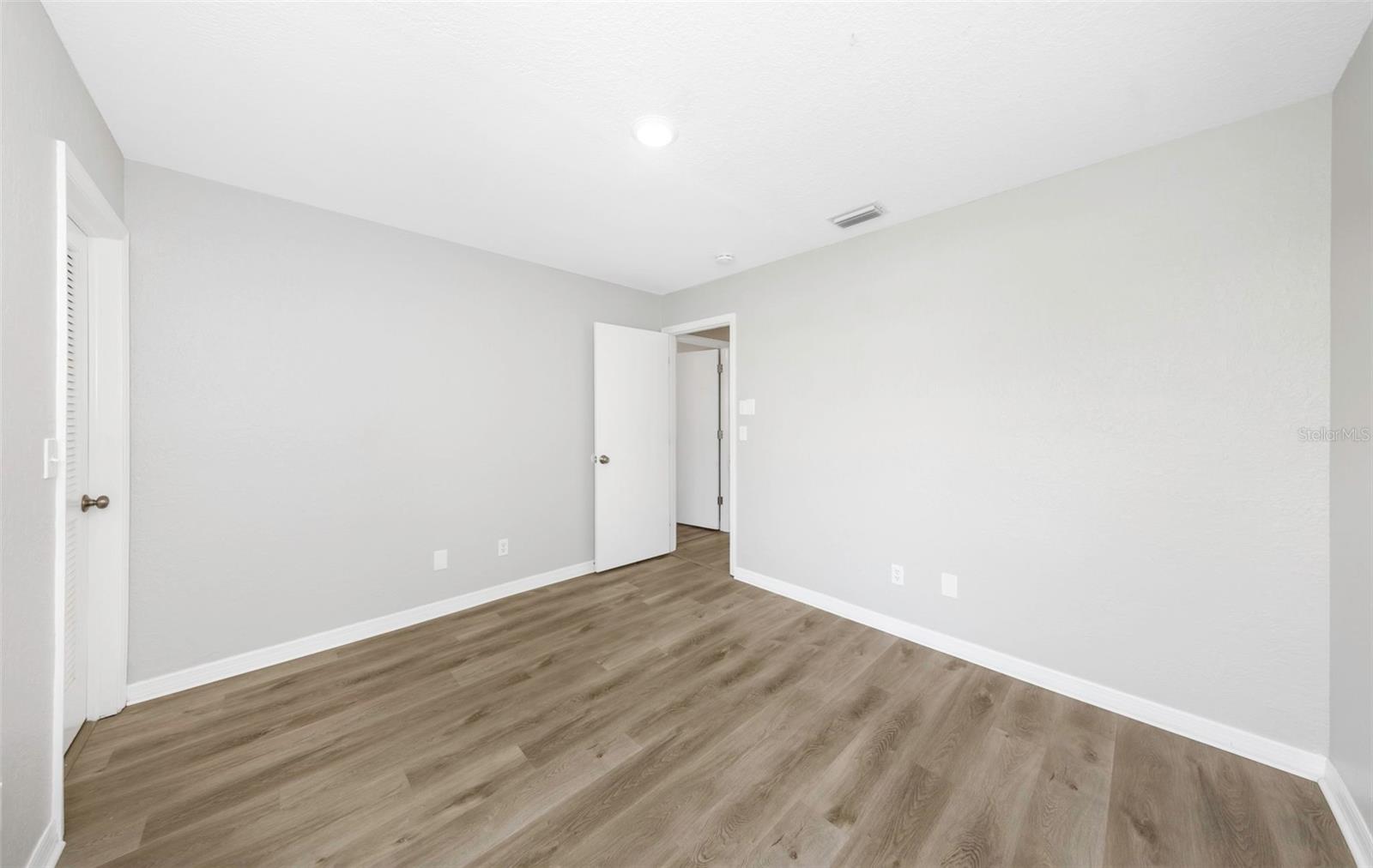 TARPON WOODS 4TH ADD - Residential