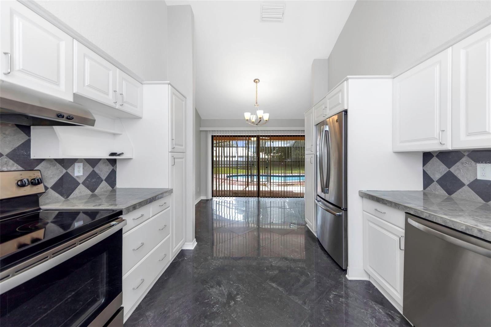 TARPON WOODS 4TH ADD - Residential