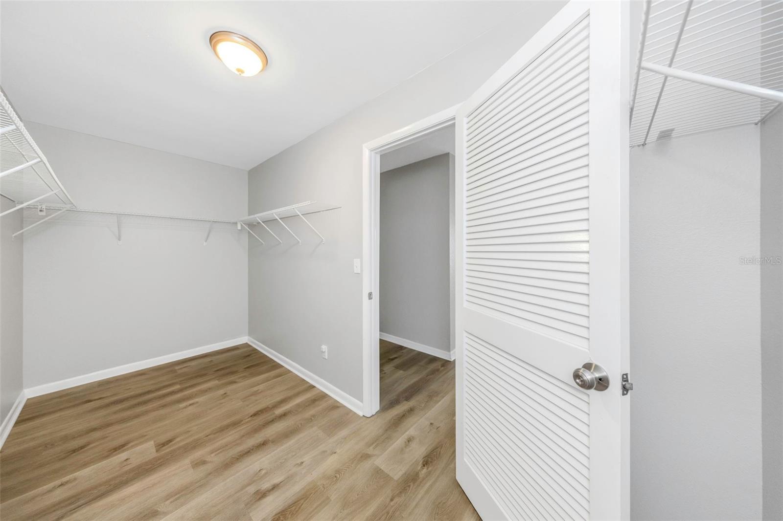 TARPON WOODS 4TH ADD - Residential