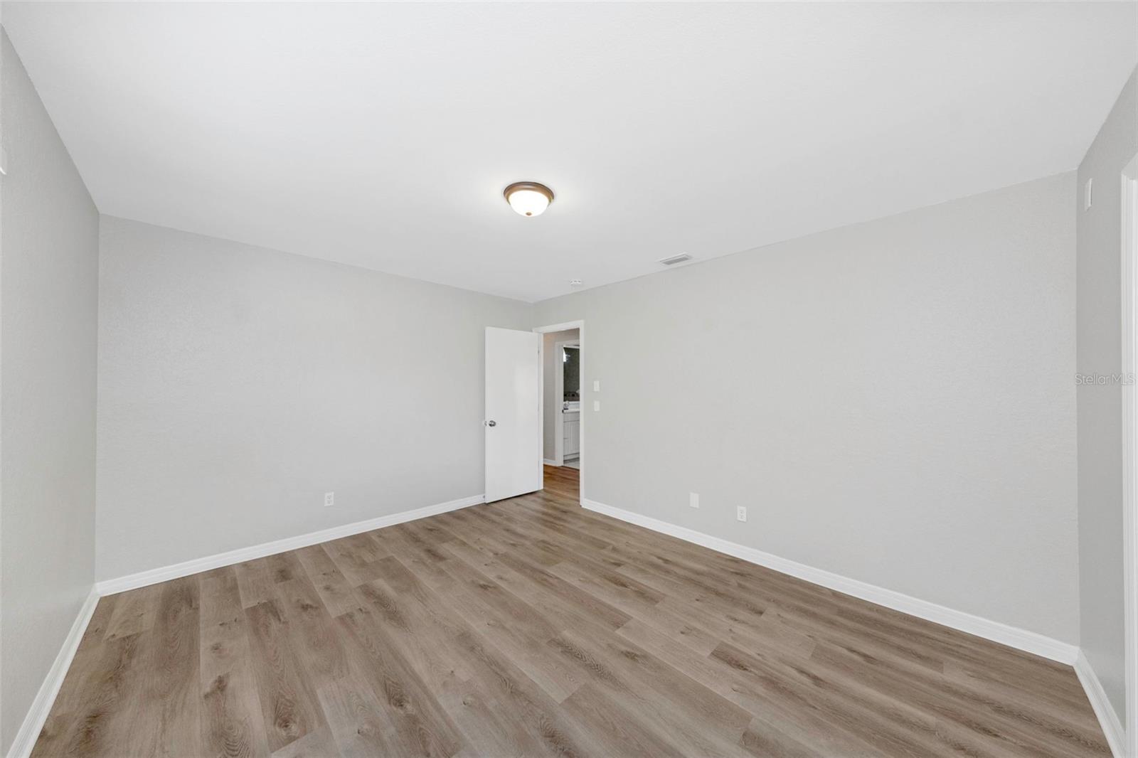 TARPON WOODS 4TH ADD - Residential