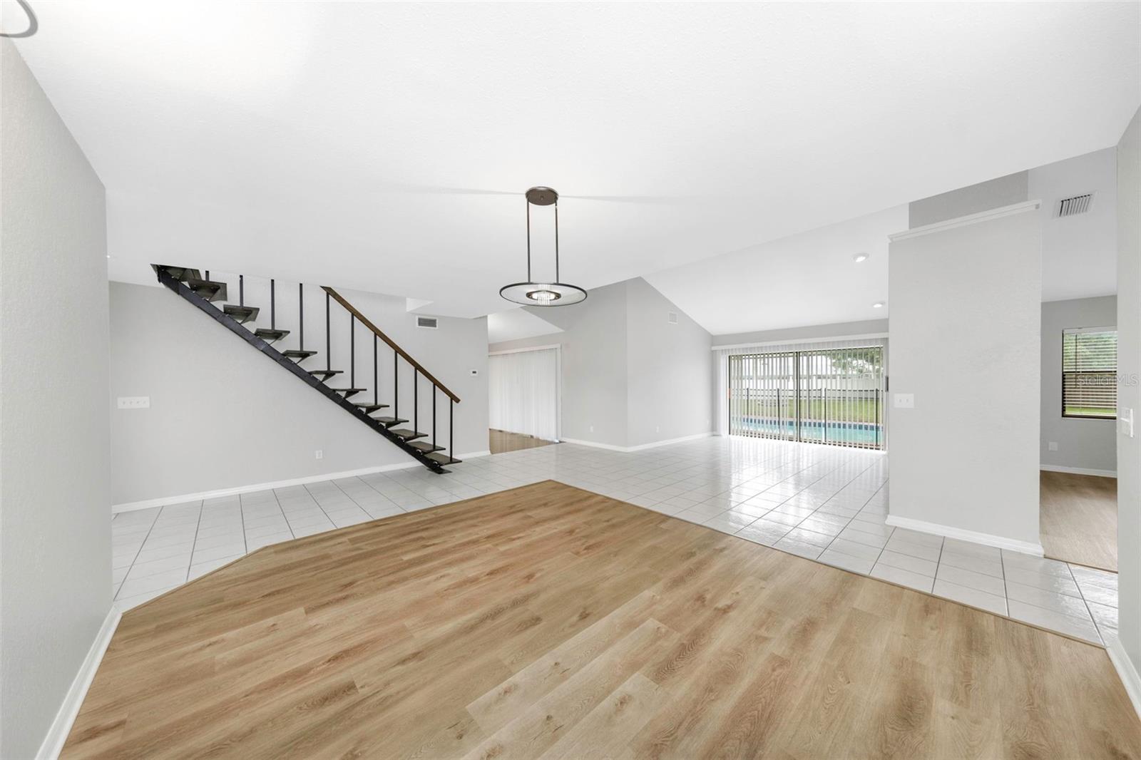 TARPON WOODS 4TH ADD - Residential