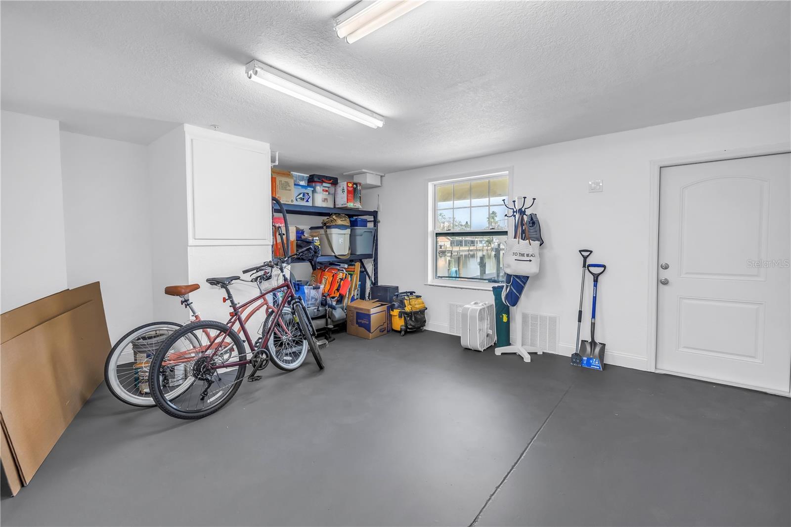 LANDINGS AT WINDRUSH THE CONDO - Residential