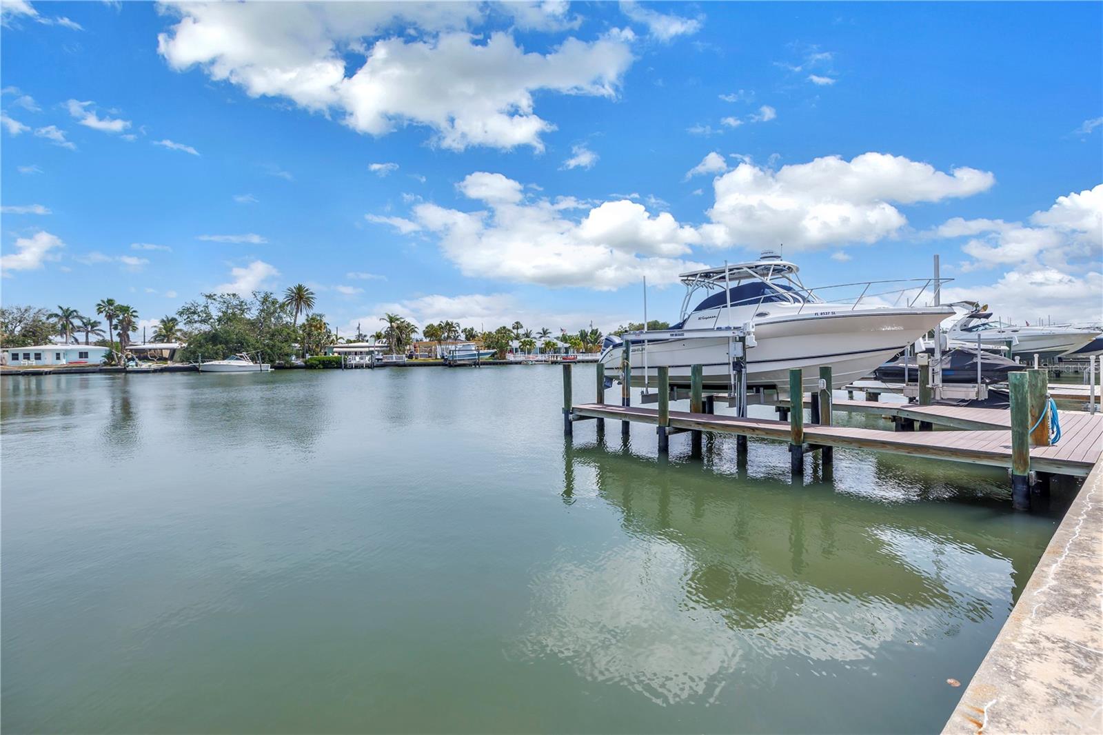 LANDINGS AT WINDRUSH THE CONDO - Residential