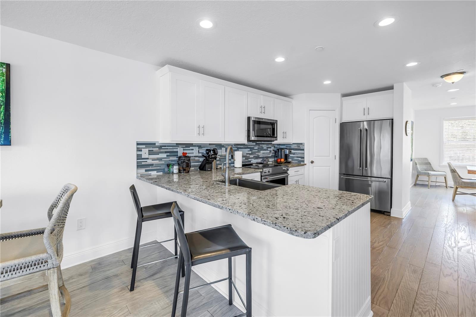 LANDINGS AT WINDRUSH THE CONDO - Residential