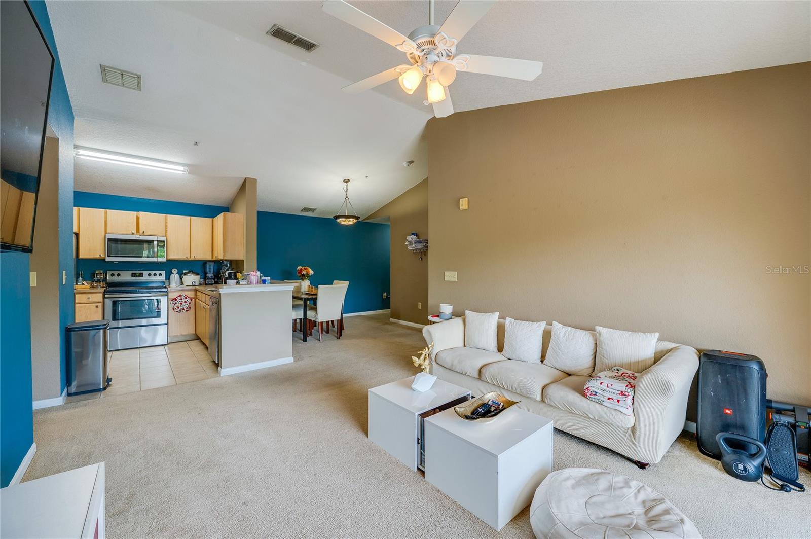 VILLAGGIO ON LAKES - Residential