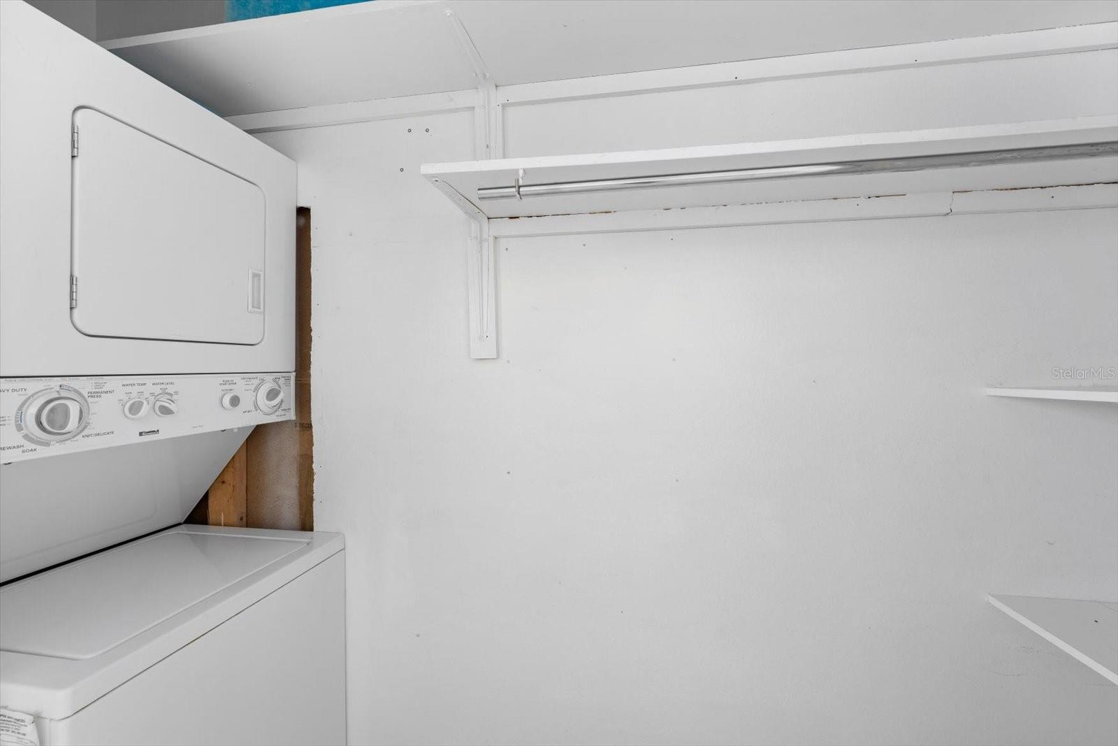 VILLAGER APTS - Residential