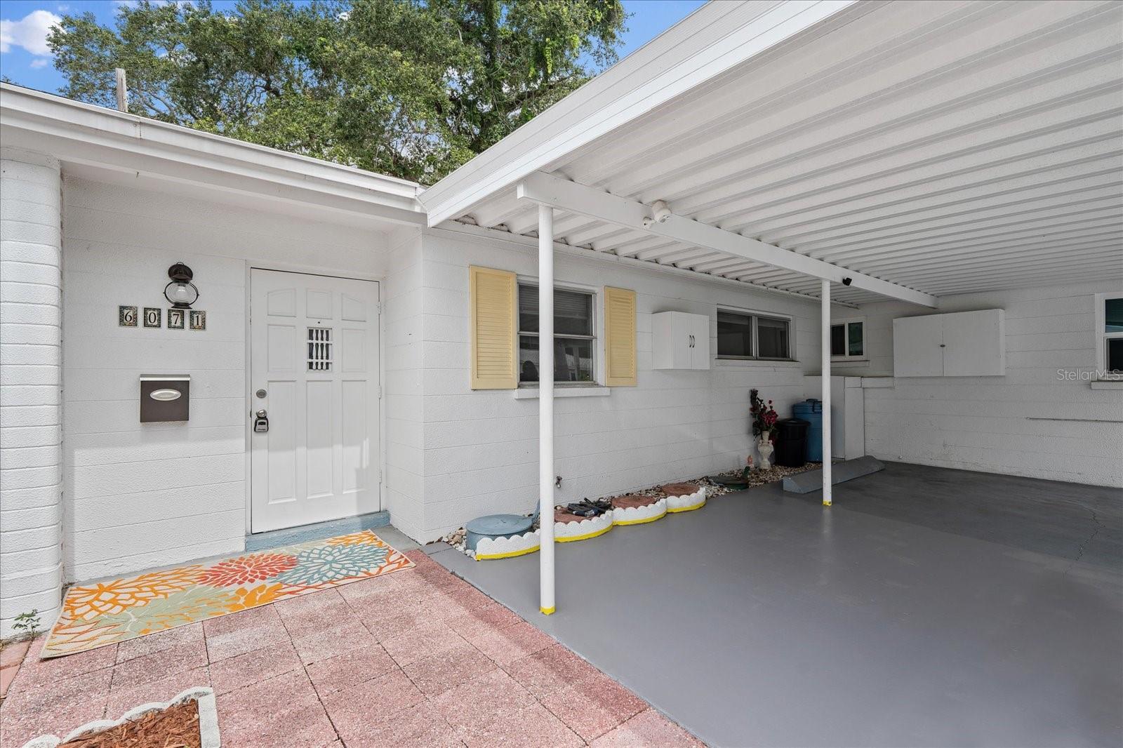 VILLAGER APTS - Residential