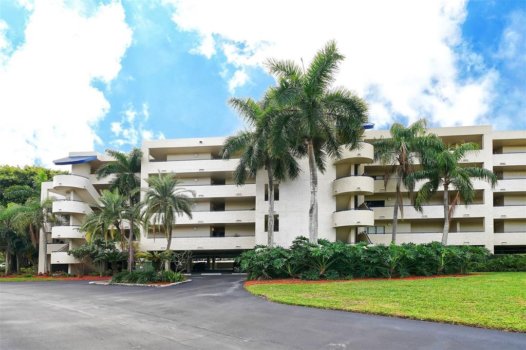 Photo of 825 Osprey Avenue #108, Sarasota, FL 34236 (MLS # A4684762)