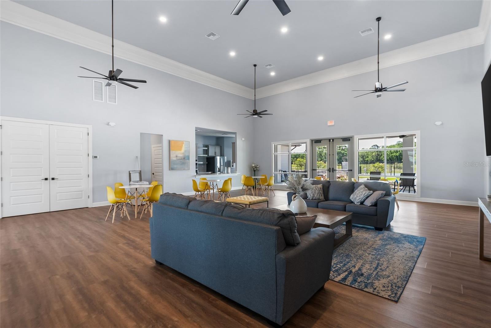 LUGANO PH 2 PB 34 PG 93 - Residential