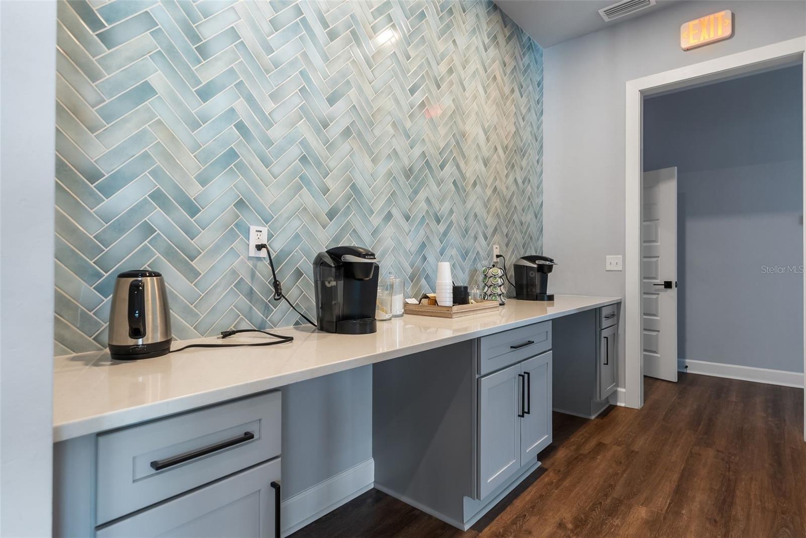 LUGANO PH 2 PB 34 PG 93 - Residential