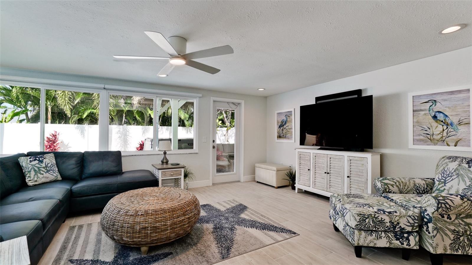 BAY PALMS ADD - Residential