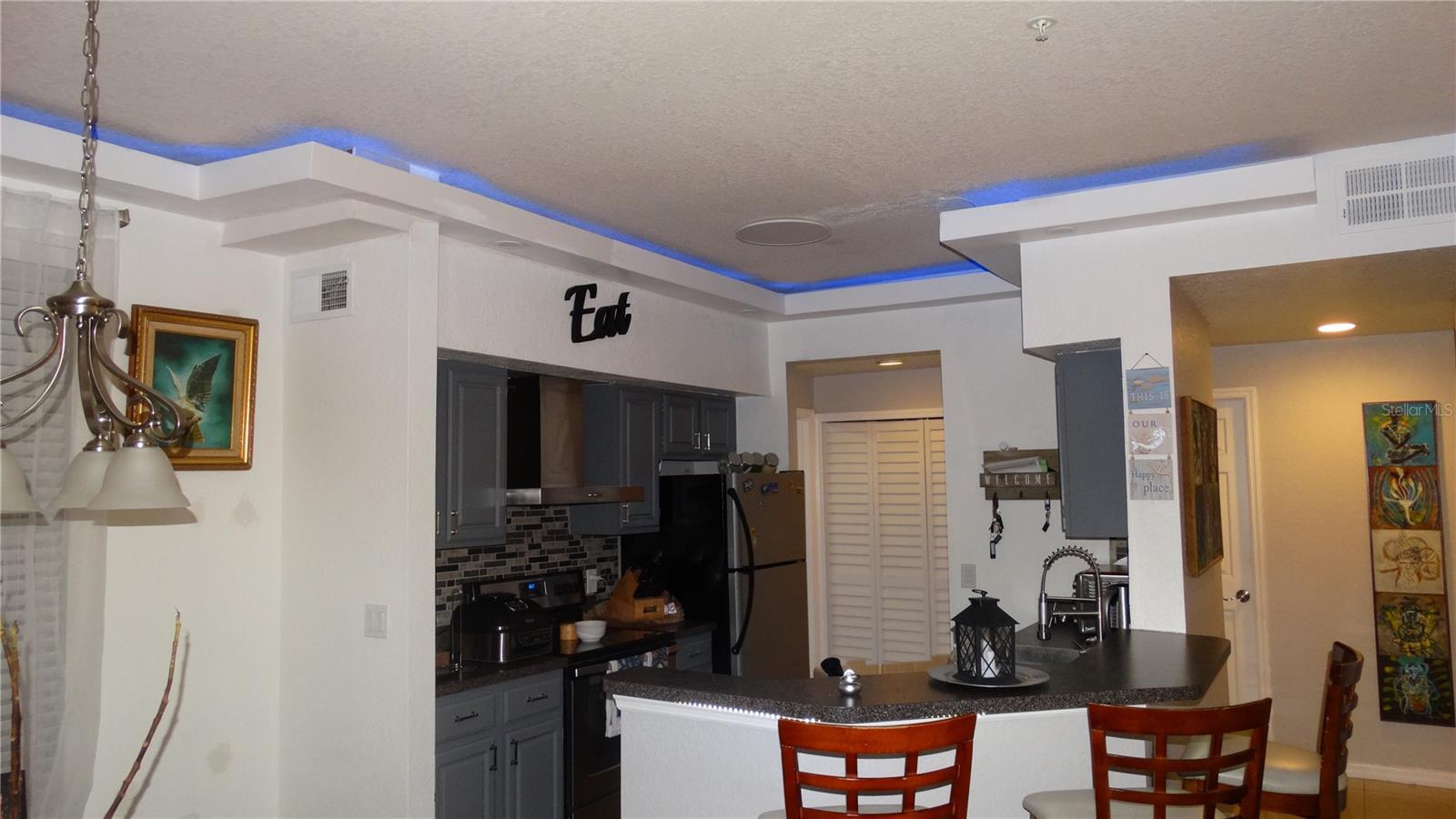 FOUNTAINS/METRO WEST - Residential