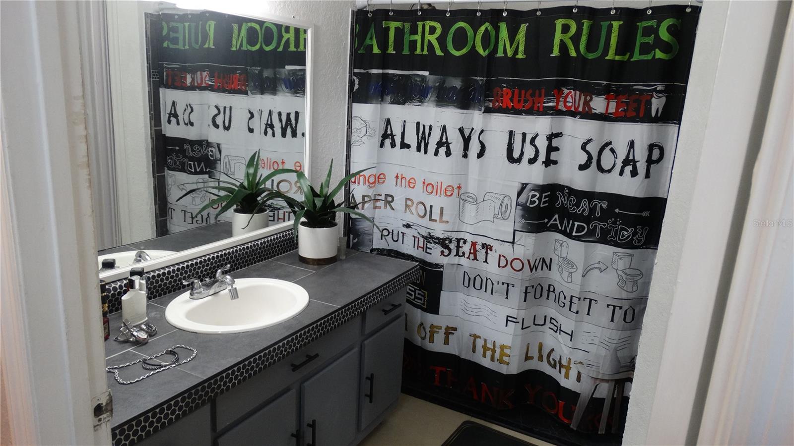 FOUNTAINS/METRO WEST - Residential