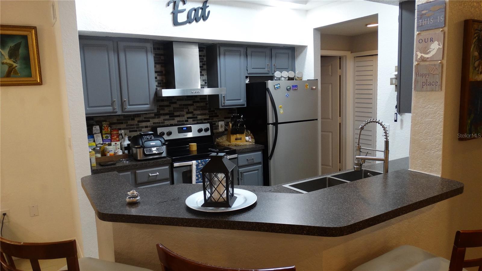 FOUNTAINS/METRO WEST - Residential