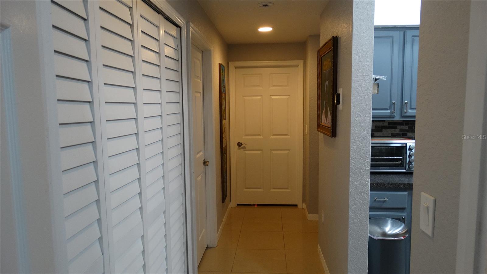 FOUNTAINS/METRO WEST - Residential